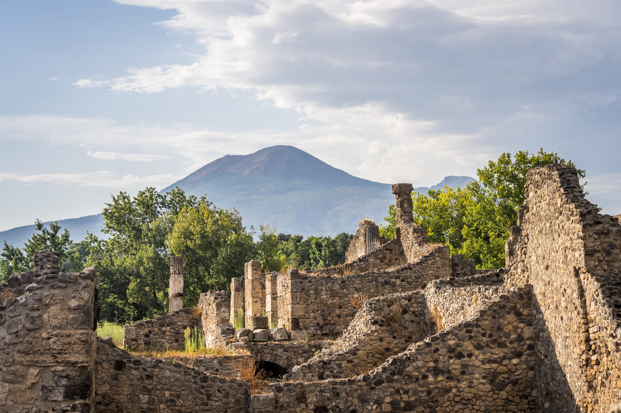 Sacrifici prima della catastrofe: cosa bruciava negli altari domestici di Pompei?