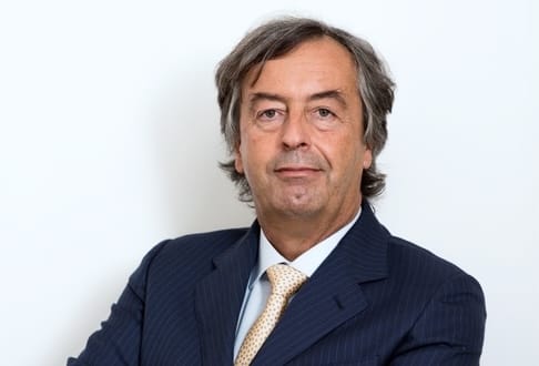 Morti improvvise nei giovani e vaccini anti-Covid, Burioni: "Ecco la verità" post image